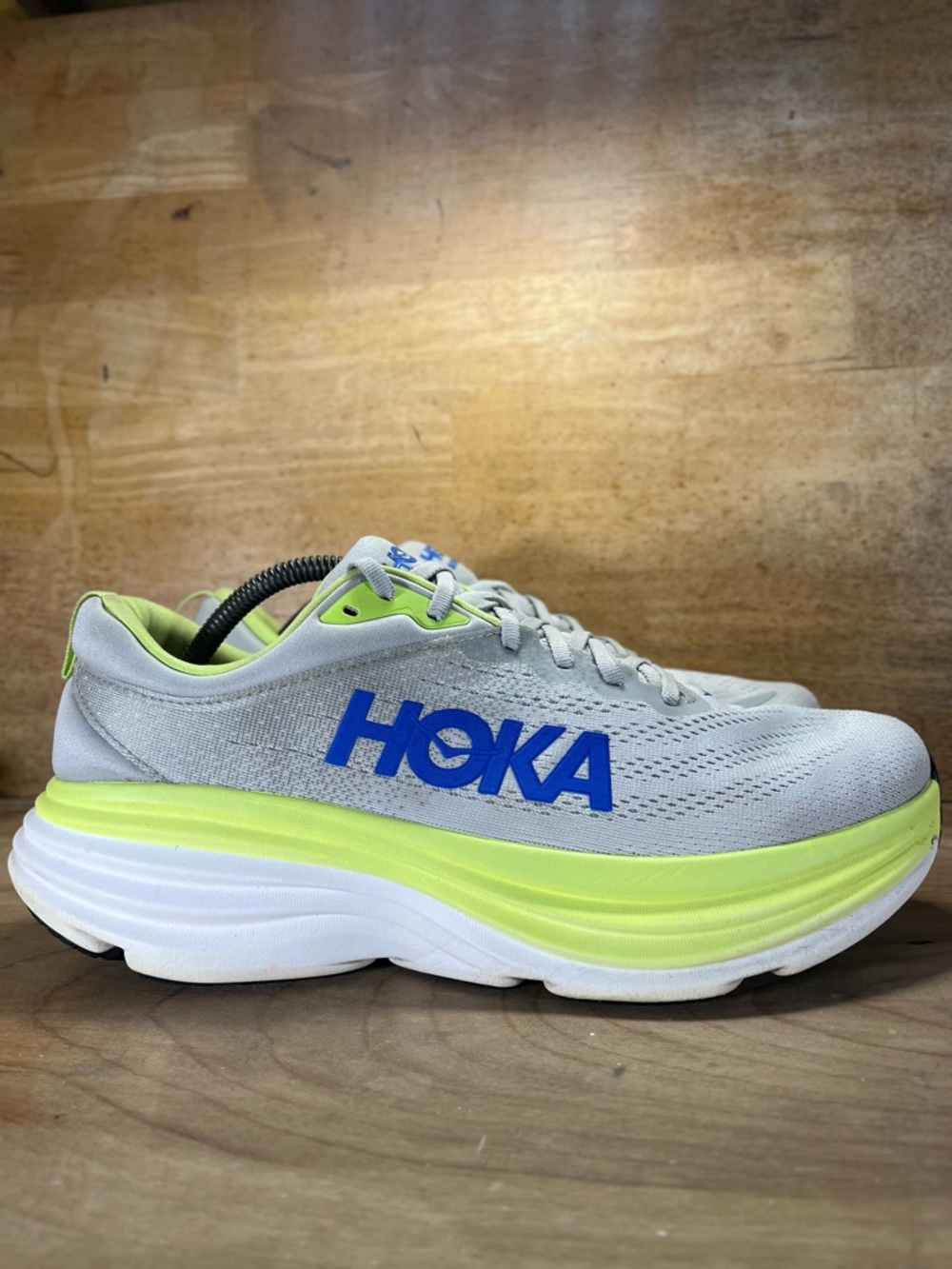 Hoka One One REFLECTIVE Bondi 8 Mens Size 11.5 Running Shoes Sneakers Gray